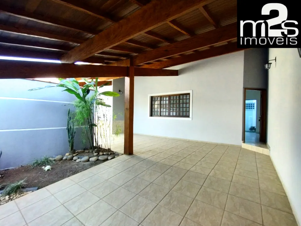 Casa, 3 quartos, 203 m² - Foto 1