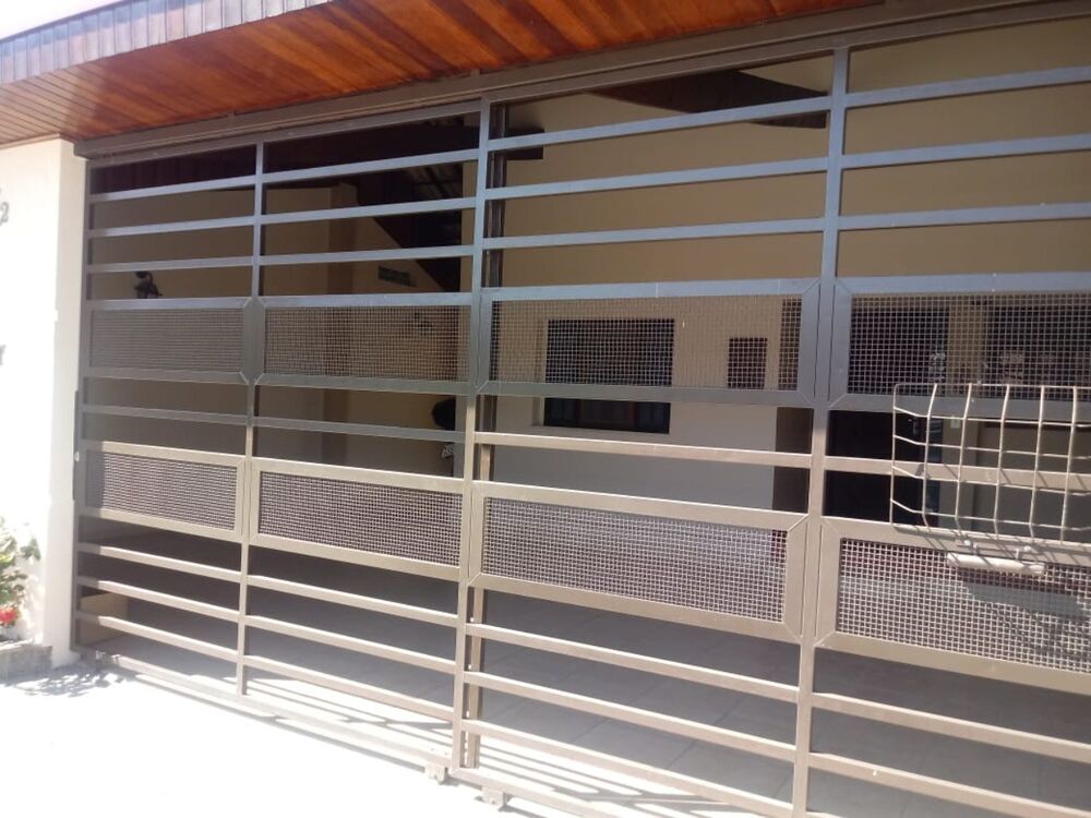 Casa, 5 quartos, 210 m² - Foto 2
