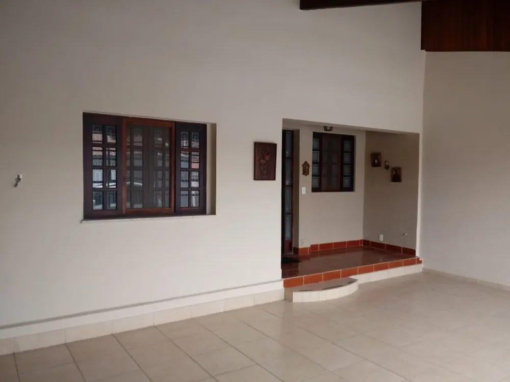 Casa, 5 quartos, 210 m² - Foto 2