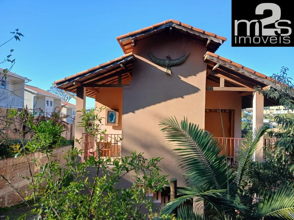 Casa, 4 quartos, 224 m² - Foto 2