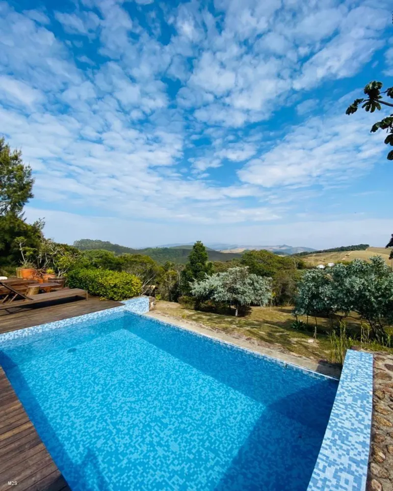 Sítio, 5 quartos, 550 m² - Foto 1