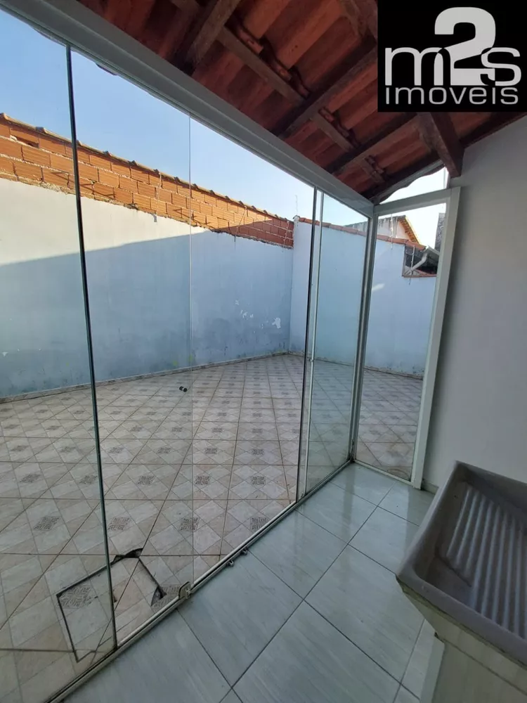 Casa à venda com 2 quartos, 100m² - Foto 15