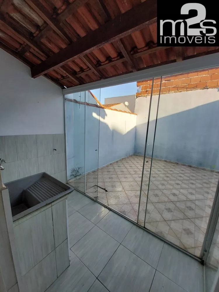 Casa à venda com 2 quartos, 100m² - Foto 16