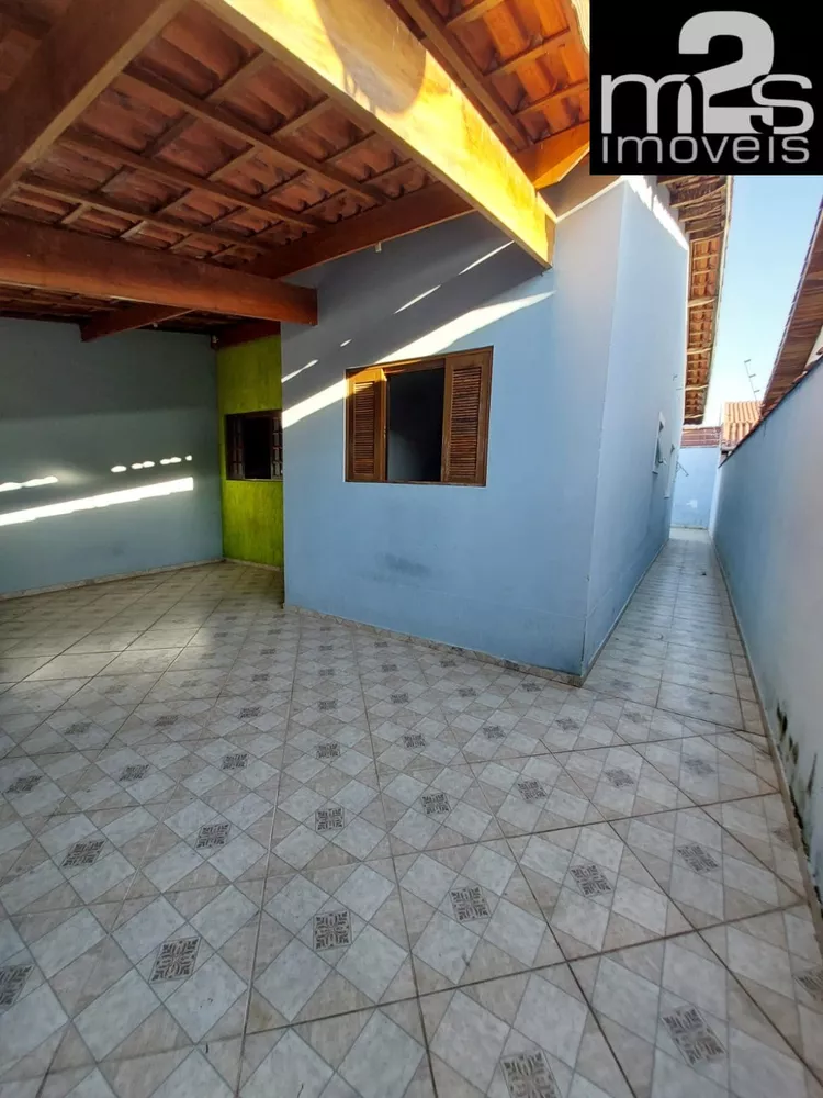 Casa à venda com 2 quartos, 100m² - Foto 13