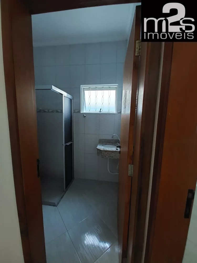 Casa à venda com 2 quartos, 100m² - Foto 12