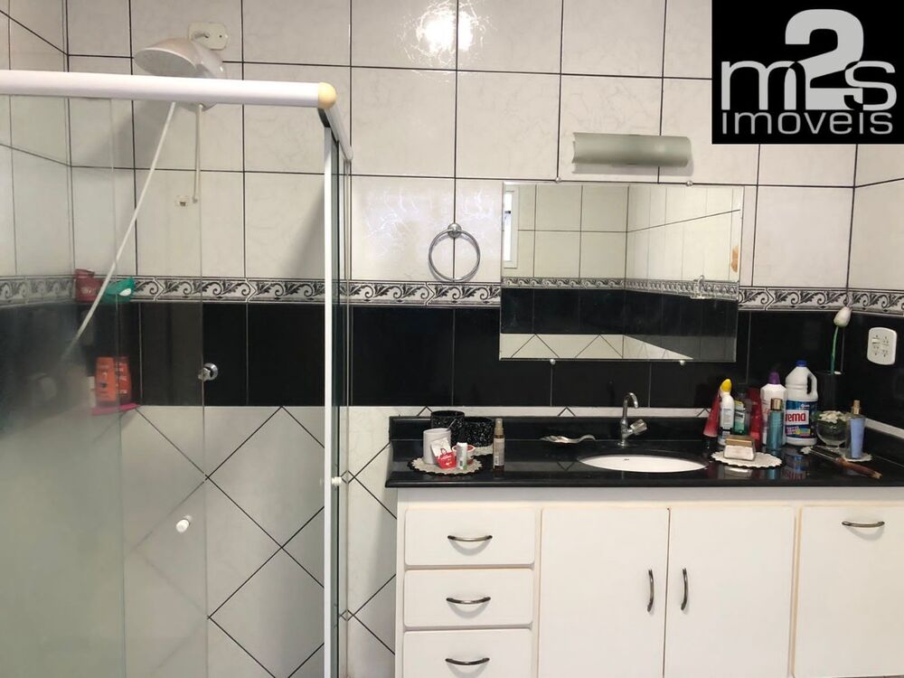 Casa à venda com 3 quartos - Foto 2