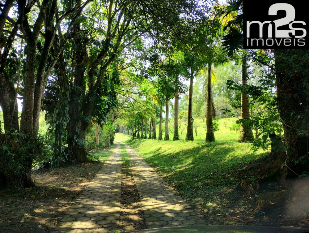 Sítio, 6 quartos, 1570 m² - Foto 2