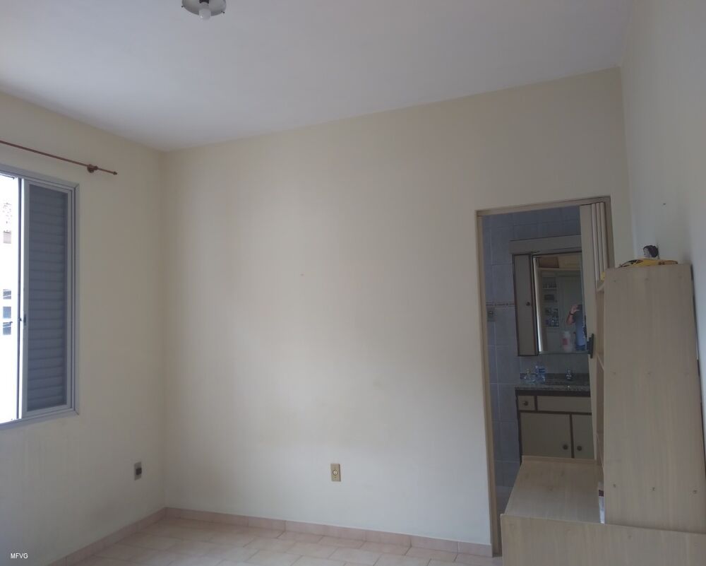 Casa à venda com 4 quartos, 198m² - Foto 16