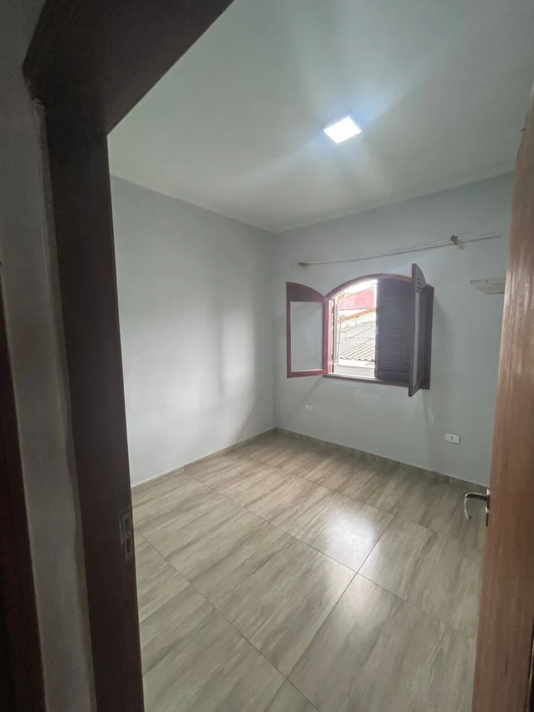 Casa, 3 quartos, 217 m² - Foto 1