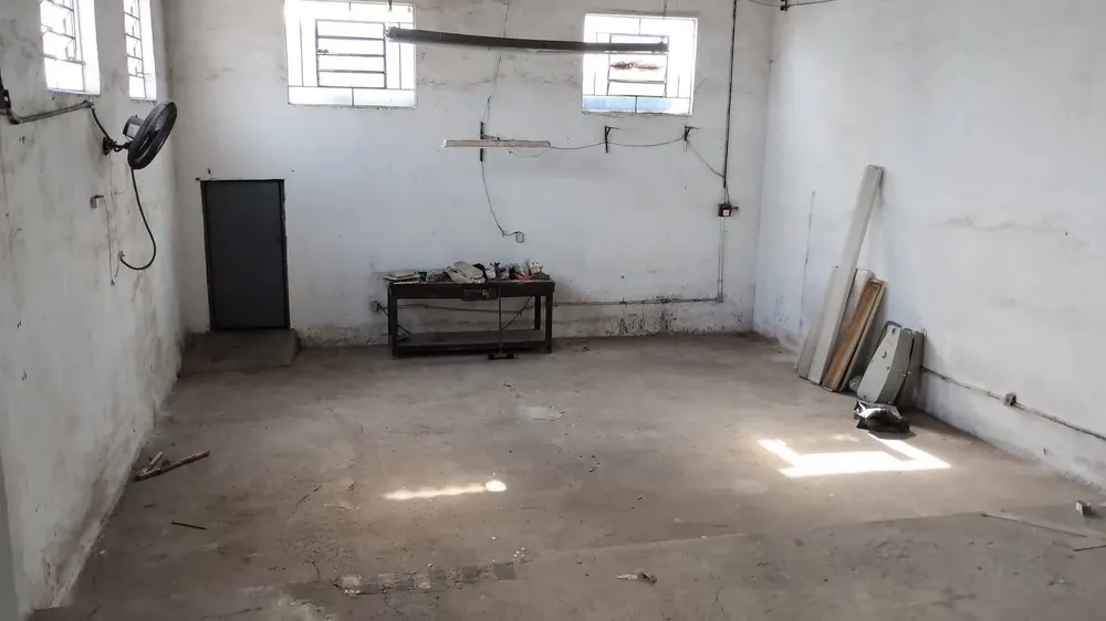 Depósito-Galpão, 750 m² - Foto 1