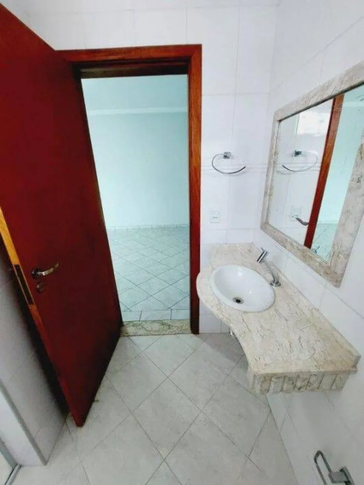 Sobrado, 3 quartos, 200 m² - Foto 2