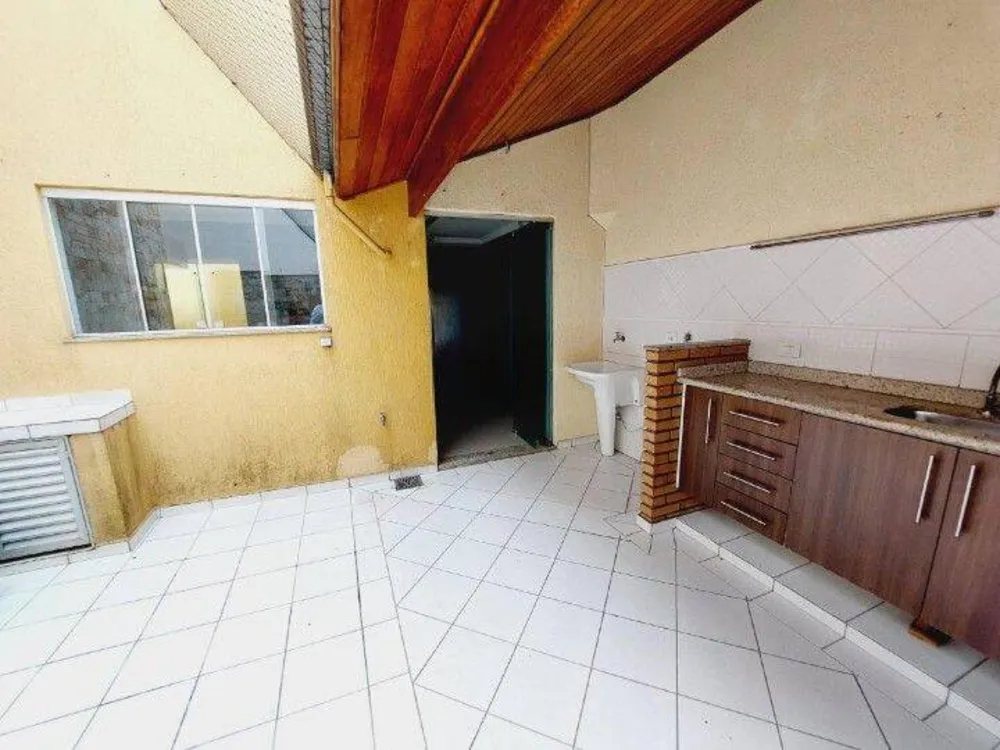 Sobrado, 3 quartos, 200 m² - Foto 1