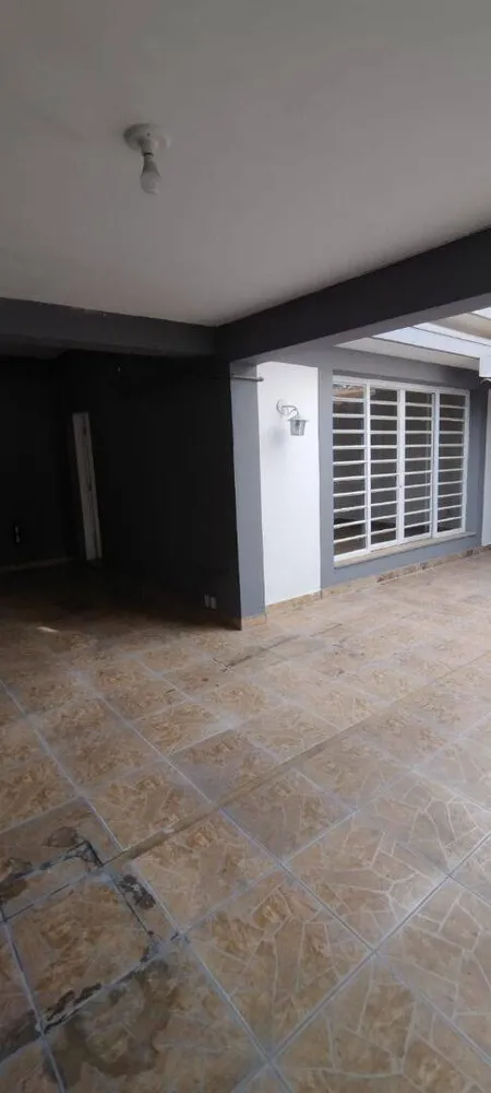 Casa, 3 quartos, 157 m² - Foto 2