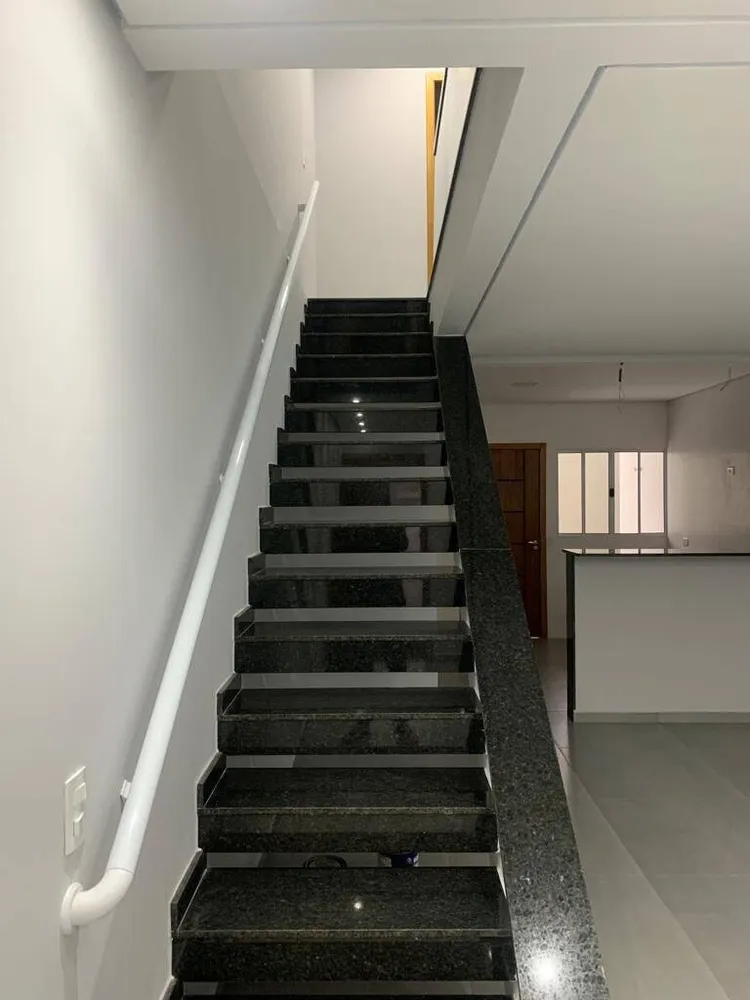 Sobrado, 3 quartos, 210 m² - Foto 3