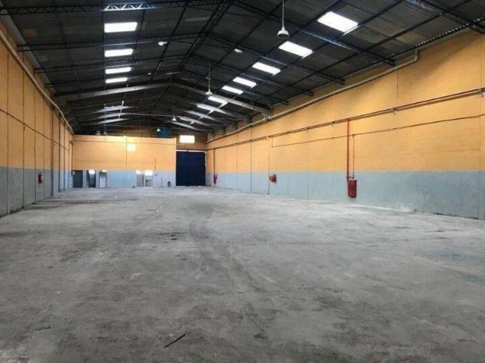 Depósito-Galpão, 1056 m² - Foto 1