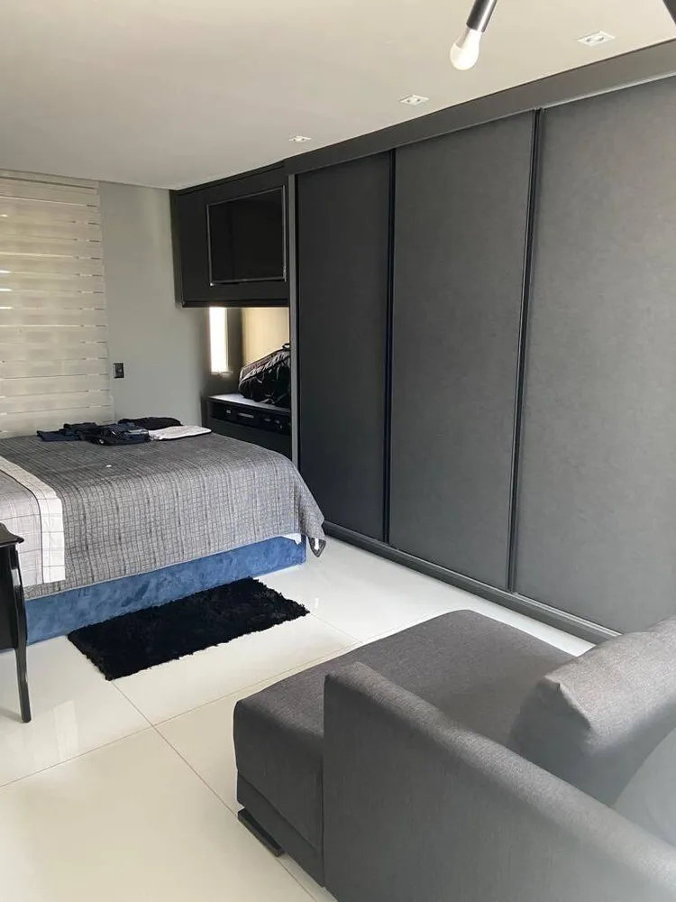 Cobertura, 3 quartos, 227 m² - Foto 3