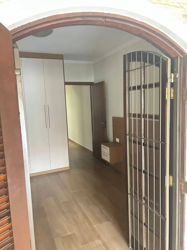 Casa, 3 quartos, 206 m² - Foto 1