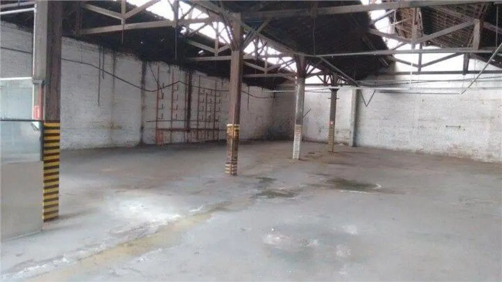 Depósito-Galpão, 2192 m² - Foto 1
