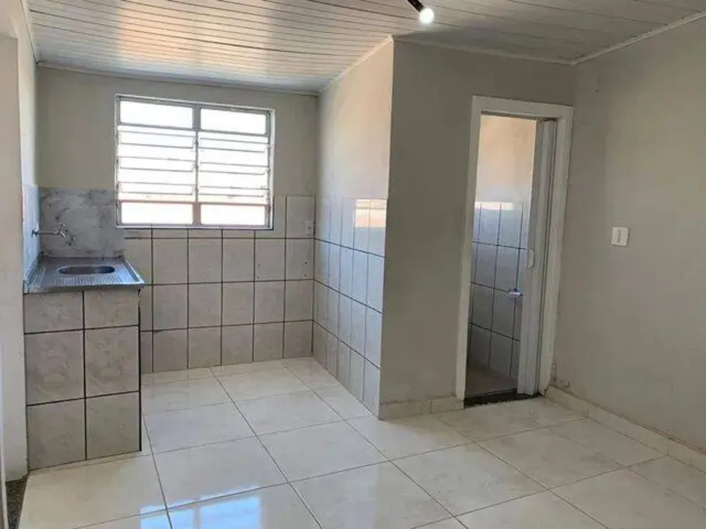 Casa, 2 quartos, 70 m² - Foto 2