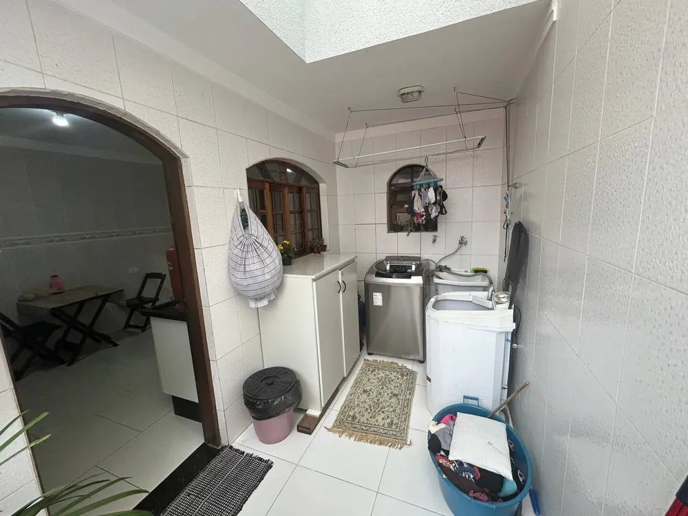 Casa, 3 quartos, 219 m² - Foto 9