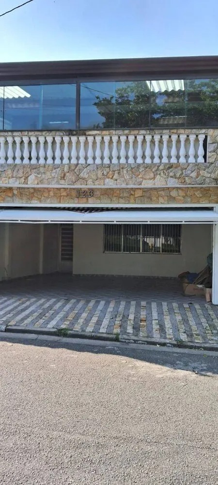 Sobrado, 3 quartos, 301 m² - Foto 1