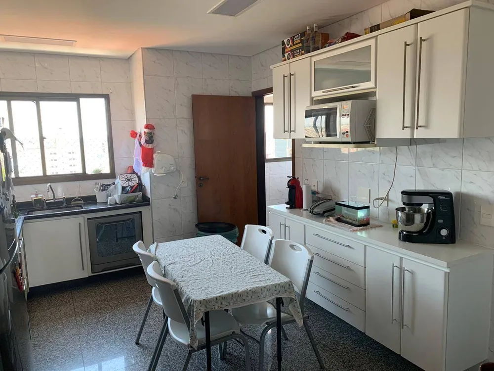 Apartamento, 3 quartos, 145 m² - Foto 9