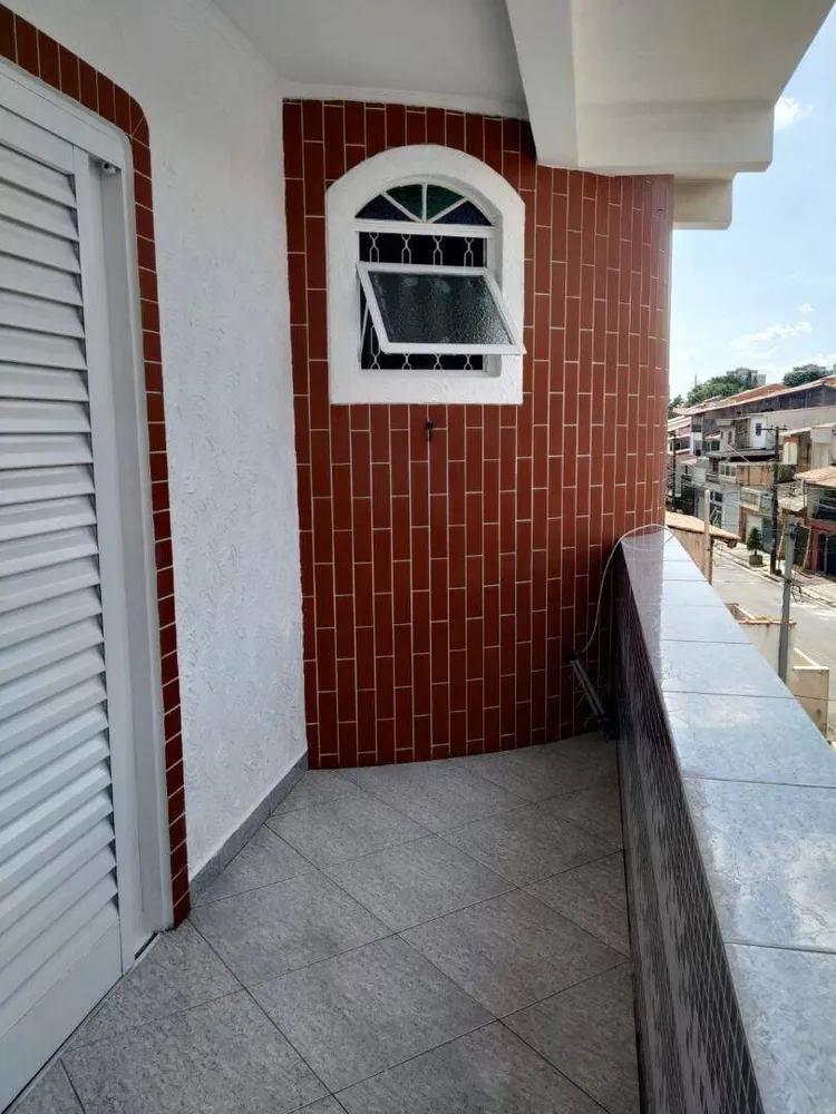 Sobrado, 3 quartos, 238 m² - Foto 1