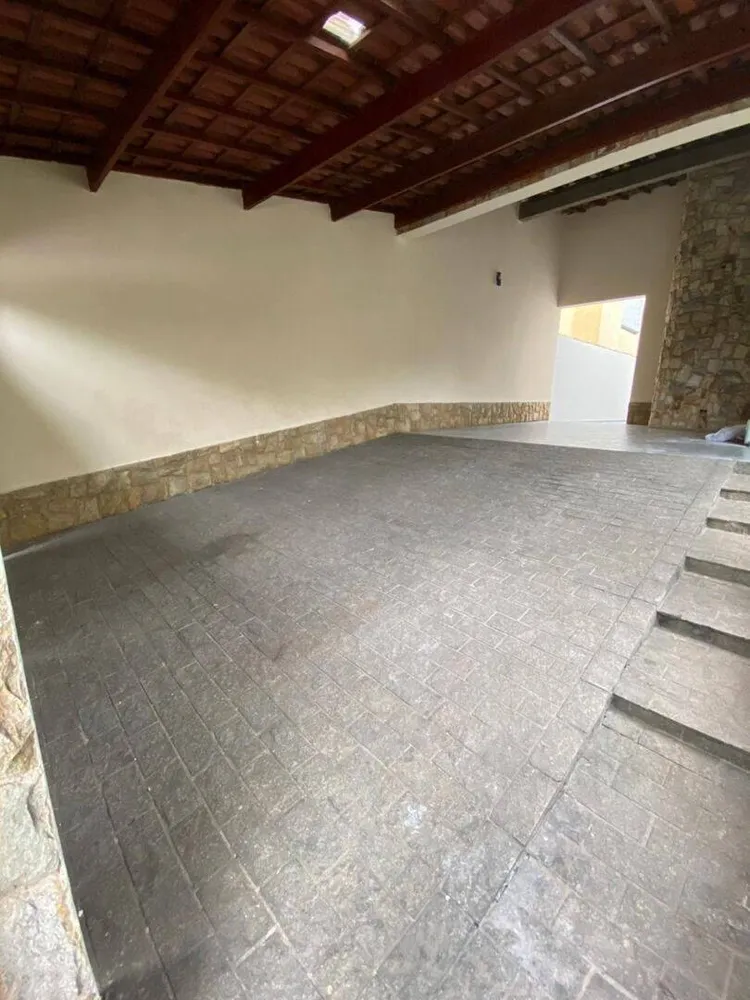 Casa, 3 quartos, 240 m² - Foto 3