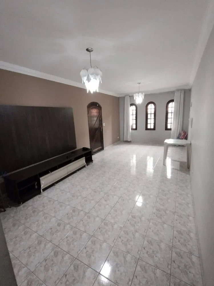 Sobrado, 4 quartos, 367 m² - Foto 2