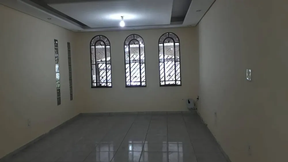 Sobrado, 3 quartos, 179 m² - Foto 2