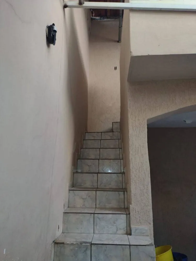 Sobrado, 3 quartos, 179 m² - Foto 2