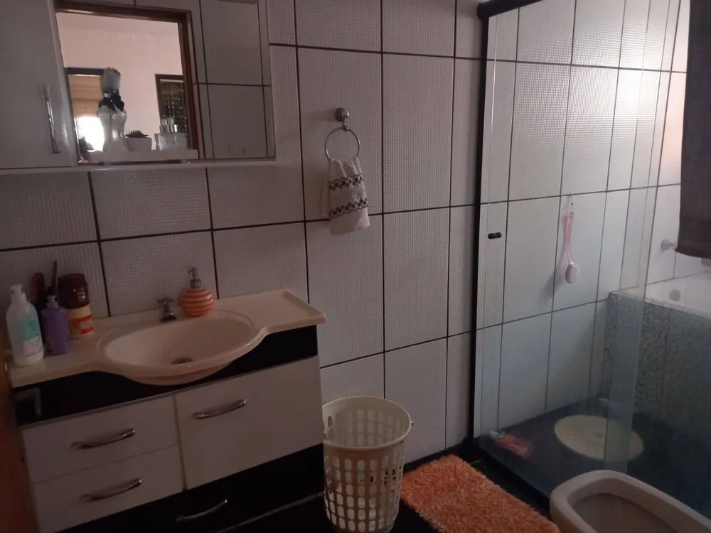 Casa, 3 quartos, 180 m² - Foto 2