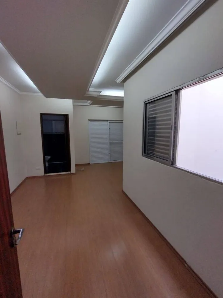 Sobrado, 3 quartos, 225 m² - Foto 2