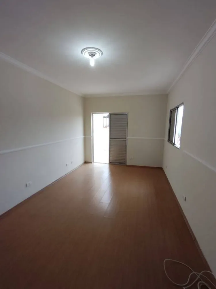 Sobrado, 3 quartos, 225 m² - Foto 3