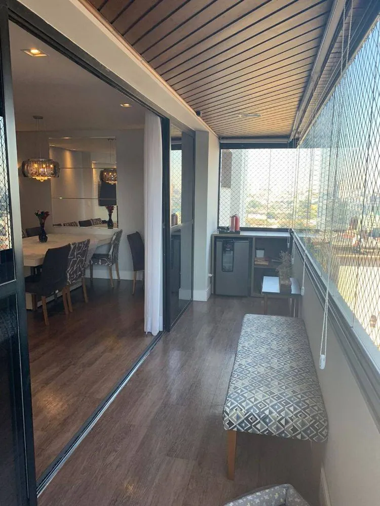 Apartamento, 3 quartos, 142 m² - Foto 2