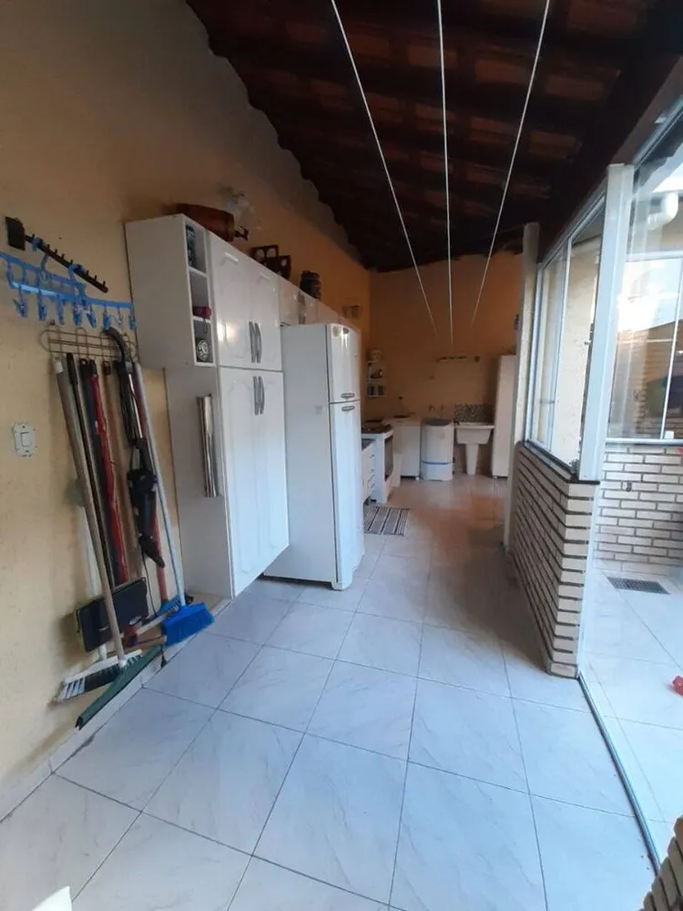 Sobrado, 3 quartos, 270 m² - Foto 4