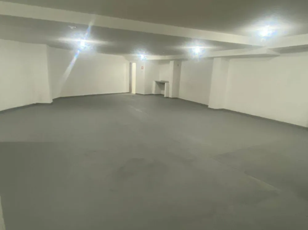 Loja-Salão, 200 m² - Foto 1