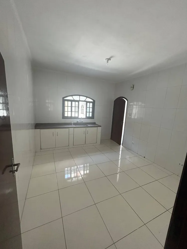 Casa, 2 quartos, 137 m² - Foto 1