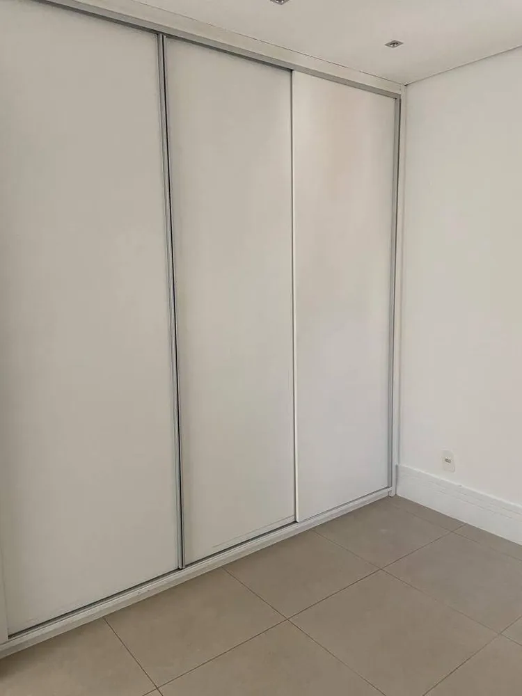 Cobertura, 3 quartos, 227 m² - Foto 1