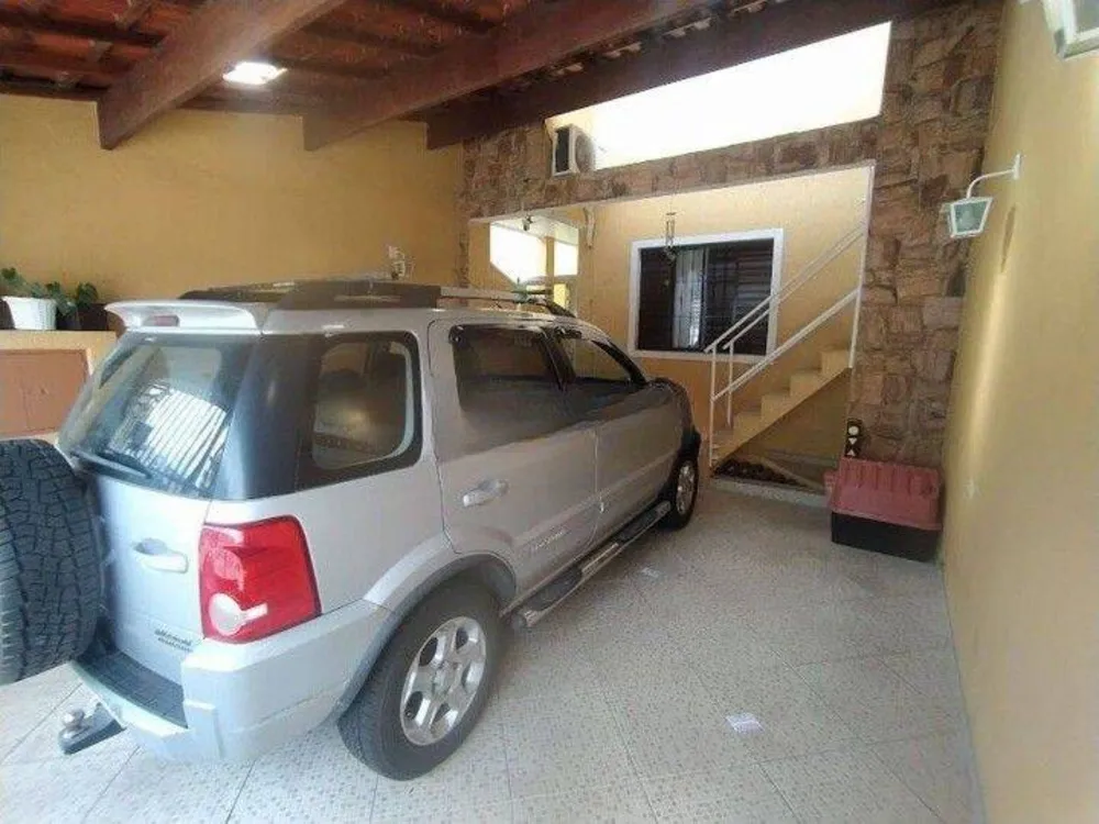Sobrado, 3 quartos, 250 m² - Foto 1