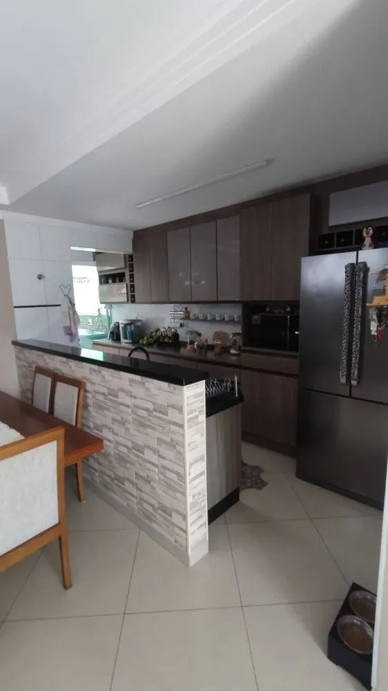 Apartamento, 3 quartos, 90 m² - Foto 2