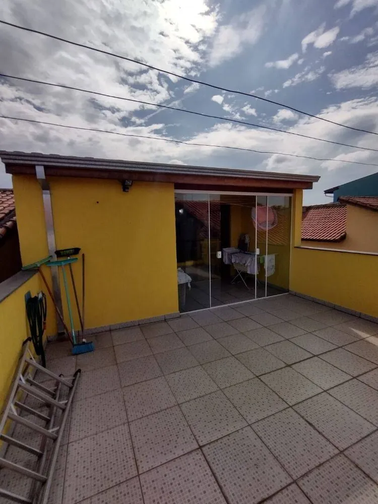 Sobrado, 3 quartos, 214 m² - Foto 1