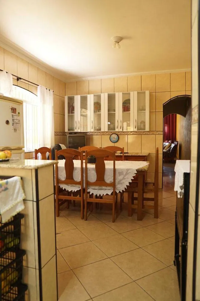 Sobrado, 3 quartos, 194 m² - Foto 3