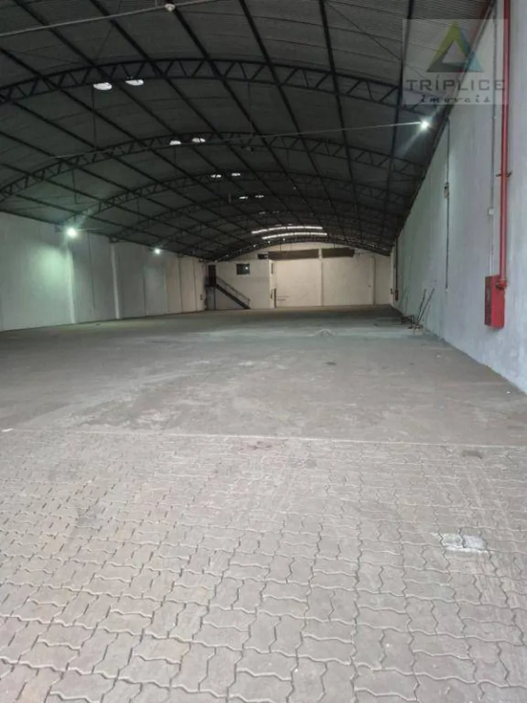Depósito-Galpão, 1200 m² - Foto 1