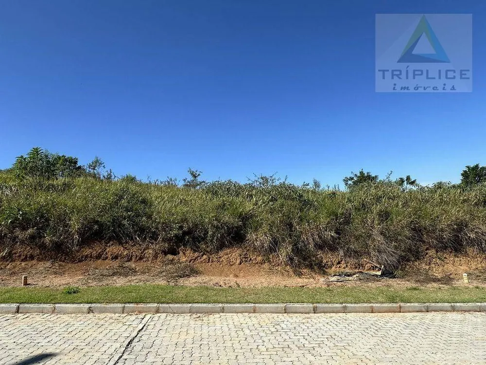 Loteamento e Condomínio, 360 m² - Foto 1