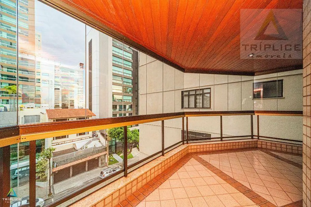 Apartamento, 4 quartos, 249 m² - Foto 1