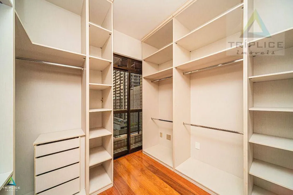 Apartamento, 4 quartos, 249 m² - Foto 2