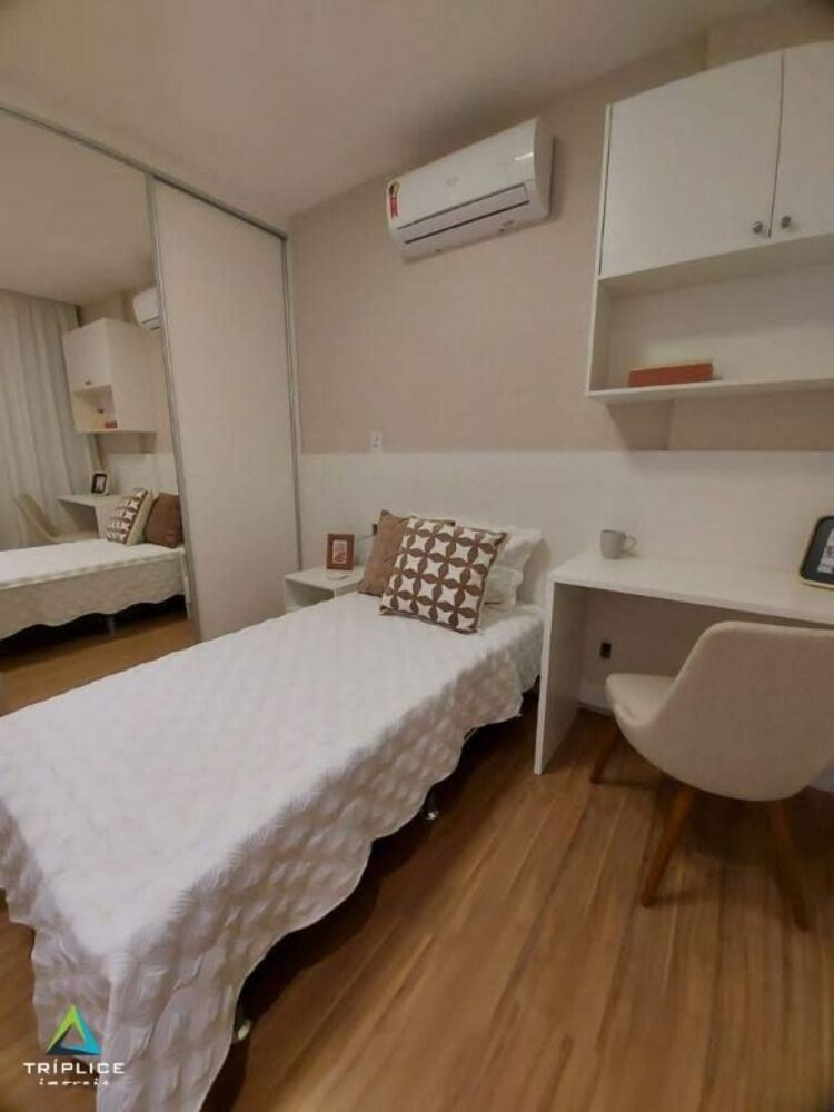 Cobertura, 3 quartos, 208 m² - Foto 2