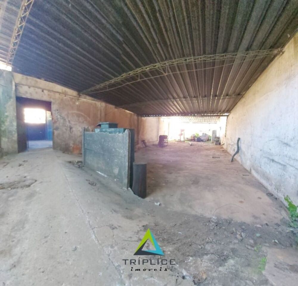 Depósito-Galpão, 1400 m² - Foto 1