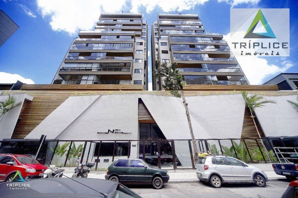 Apartamento, 4 quartos, 228 m² - Foto 2